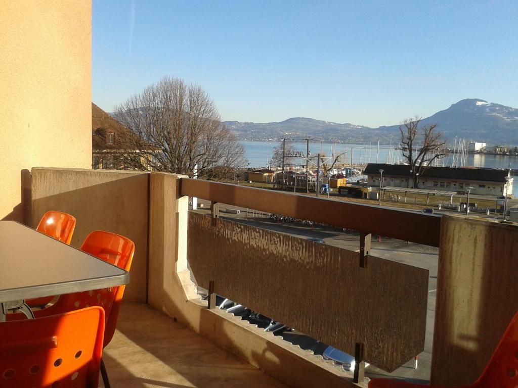 Port-Valais Le Lacustre 4Th Floor מראה חיצוני תמונה